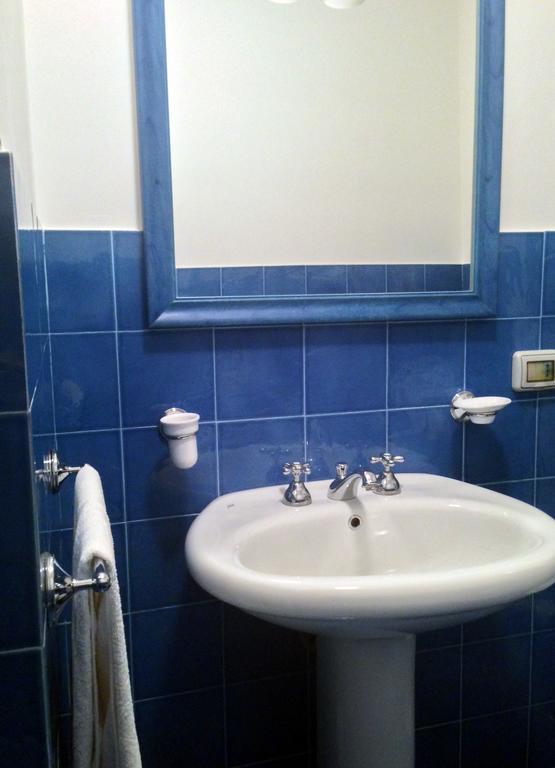 Triple Room Private Bathroom,183831756:JPEG